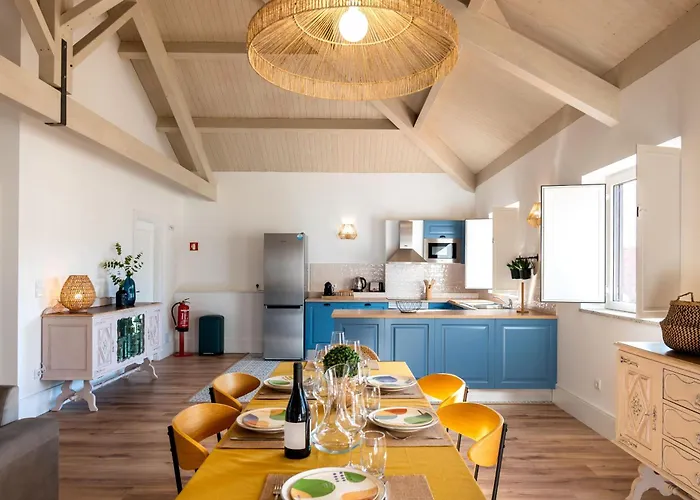 Feel Discovery Homes In Douro