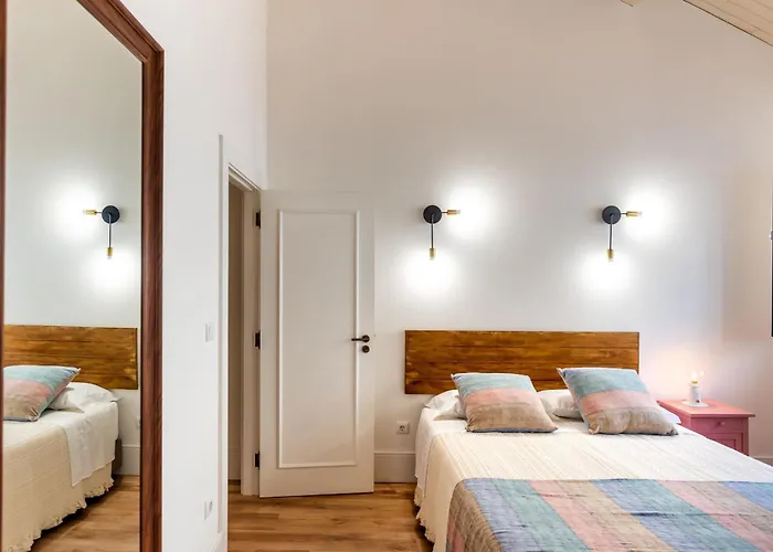 Feel Discovery Homes In Douro *